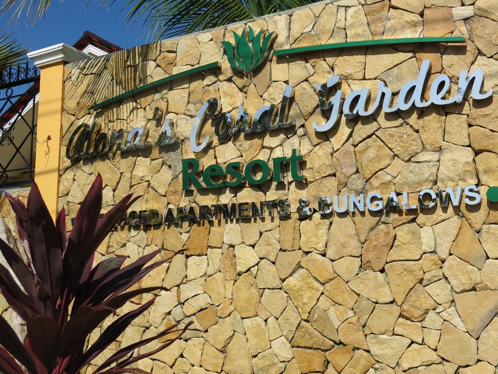 Alona'S Coral Garden Resort (Adults Only) Panglao Bagian luar foto