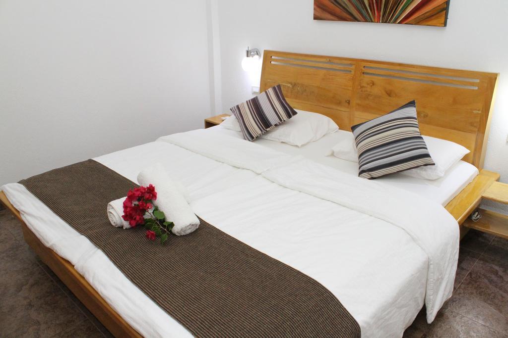 Alona'S Coral Garden Resort (Adults Only) Panglao Bagian luar foto