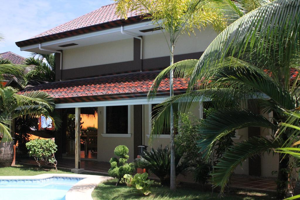 Alona'S Coral Garden Resort (Adults Only) Panglao Bagian luar foto