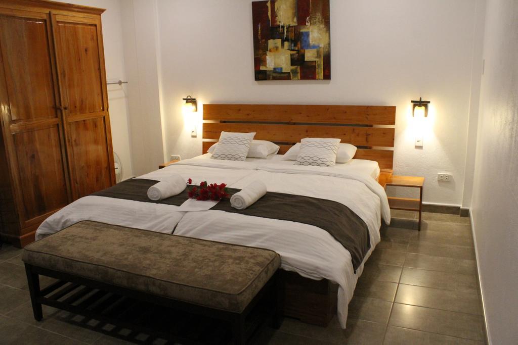 Alona'S Coral Garden Resort (Adults Only) Panglao Bagian luar foto