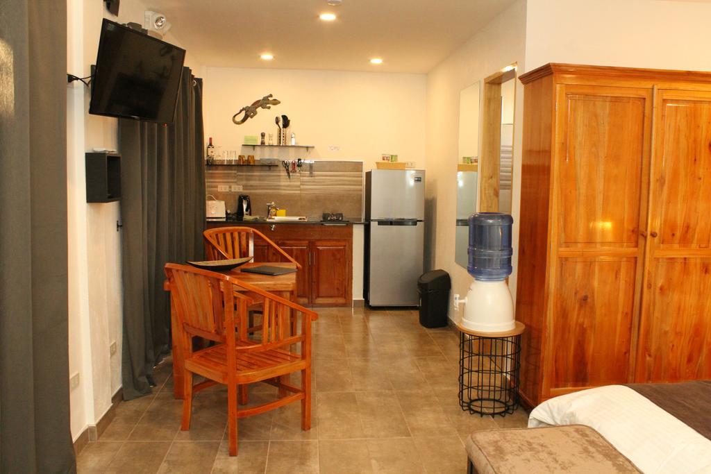Alona'S Coral Garden Resort (Adults Only) Panglao Bagian luar foto